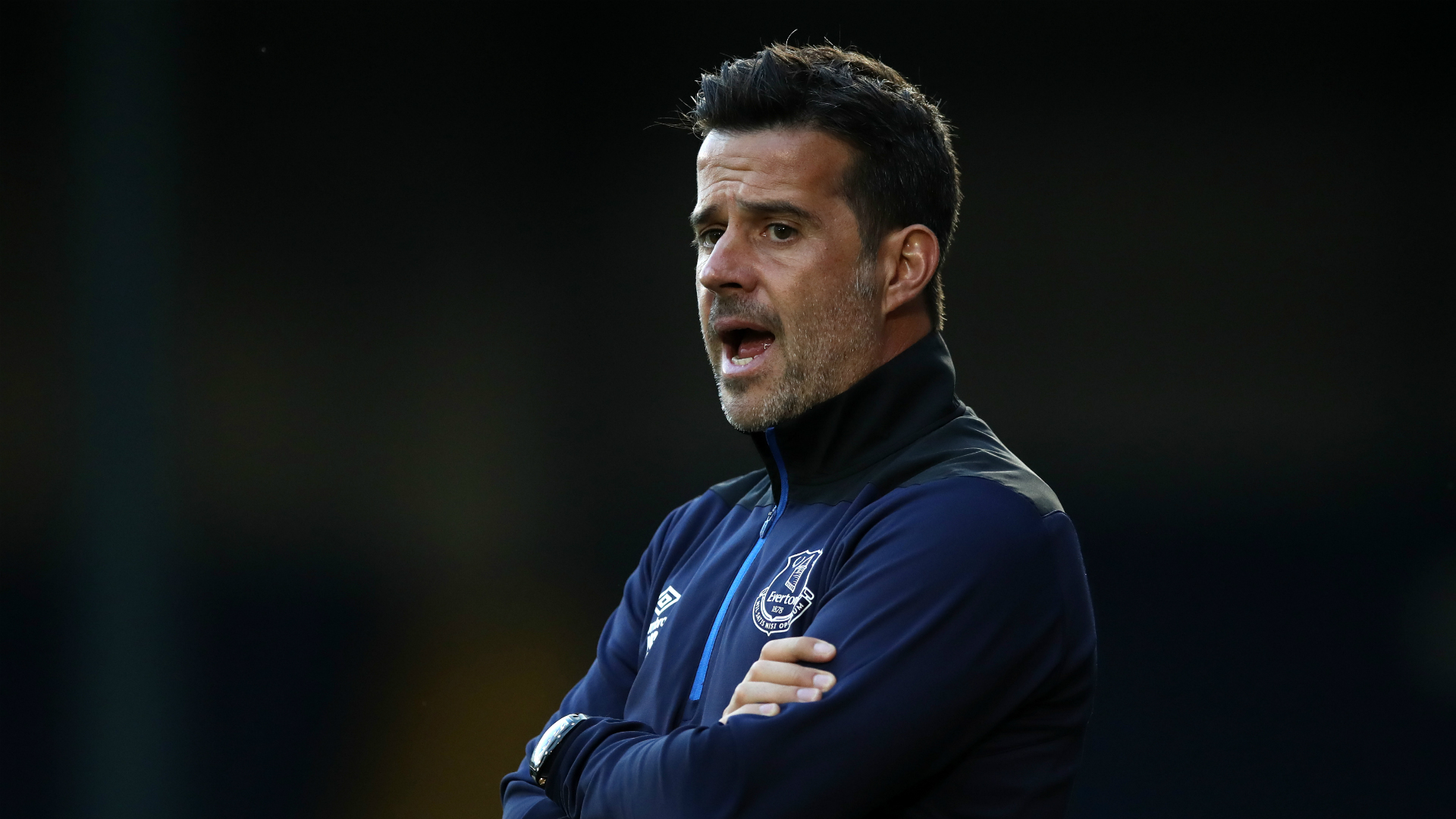 也符合曼联 也符合曼联